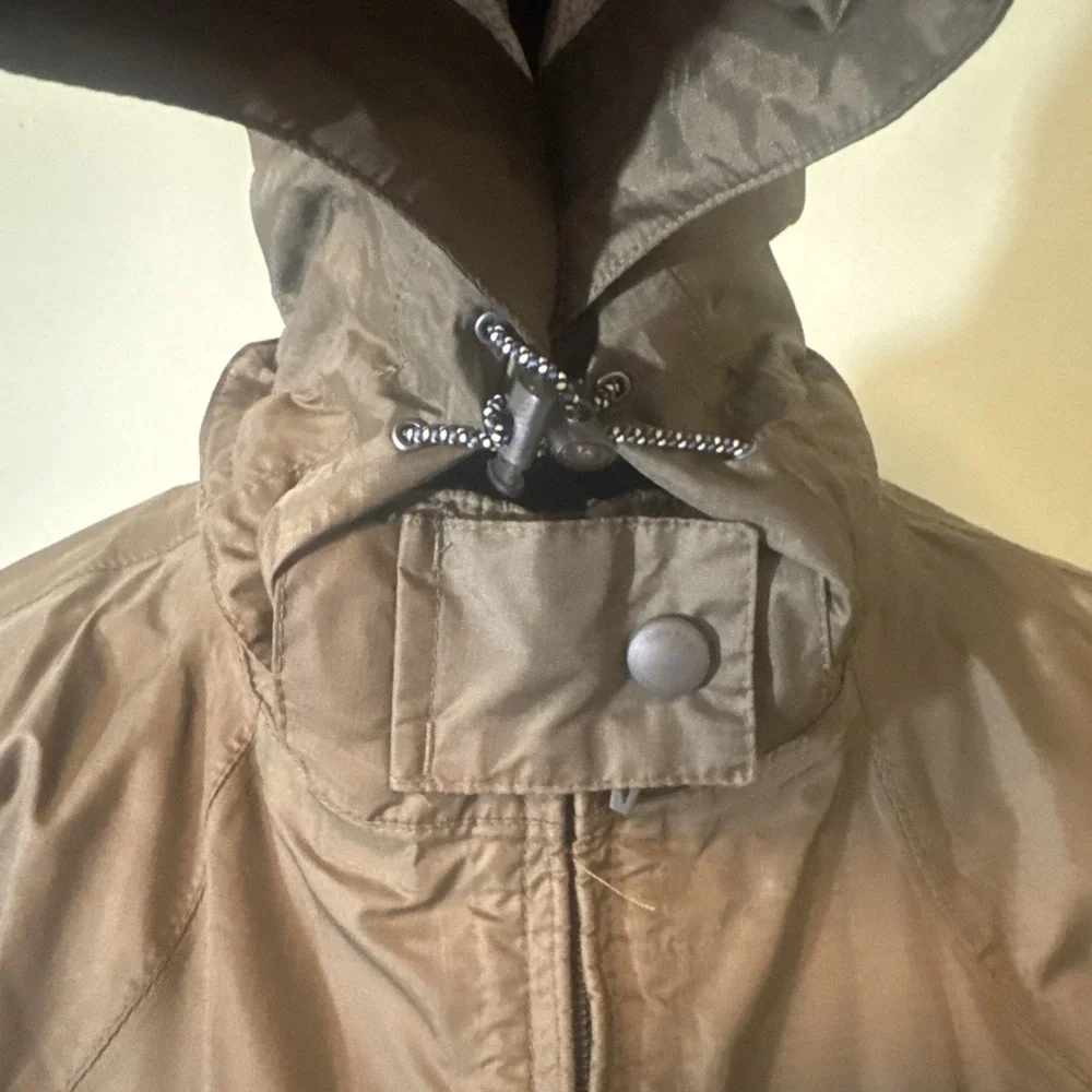 Eddie Bauer Women's Rain Jacket Brown Weather‎ Edge Plus Nylon Size Large NWOT